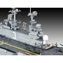 Model okrętu US Navy Assault Carrier Revell - 3
