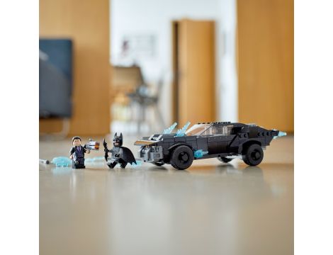 Klocki LEGO Super Heroes Batmobil: Pościg Za Pingwinem 76181 - 6