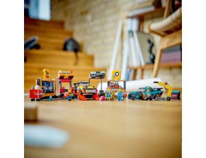 Klocki LEGO City Warsztat Tuningowania Samochodów 60389 - image 2