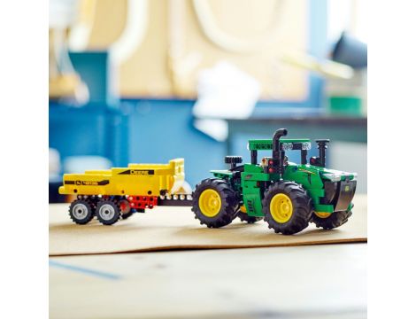 Klocki LEGO Technic Traktor John Deere 9620R 4WD 42136 - 5
