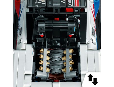 Klocki LEGO Technic Nowy Chevrolet Camaro ZL1 Z Serii NASCAR 42153 - 9