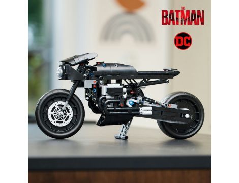 Klocki LEGO Technic BATMAN - BATMOTOR  42155 - 7
