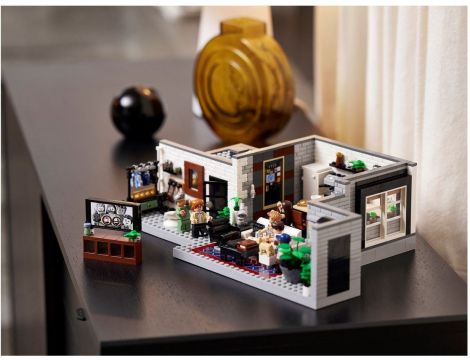 Klocki LEGO Creator Expert 1 Queer Eye - Mieszkanie 1029 - 11