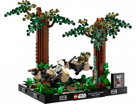 Klocki LEGO Star Wars Diorama: Pościg na ścigaczu przez Endor 75353 - 4