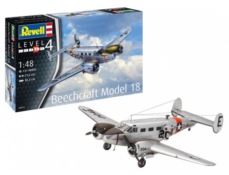 Model Samolotu Beechcraft 18 Revell