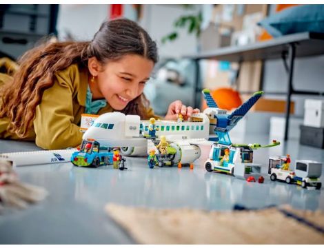 City LEGO Klocki Samolot Pasażerski 60367 - 6